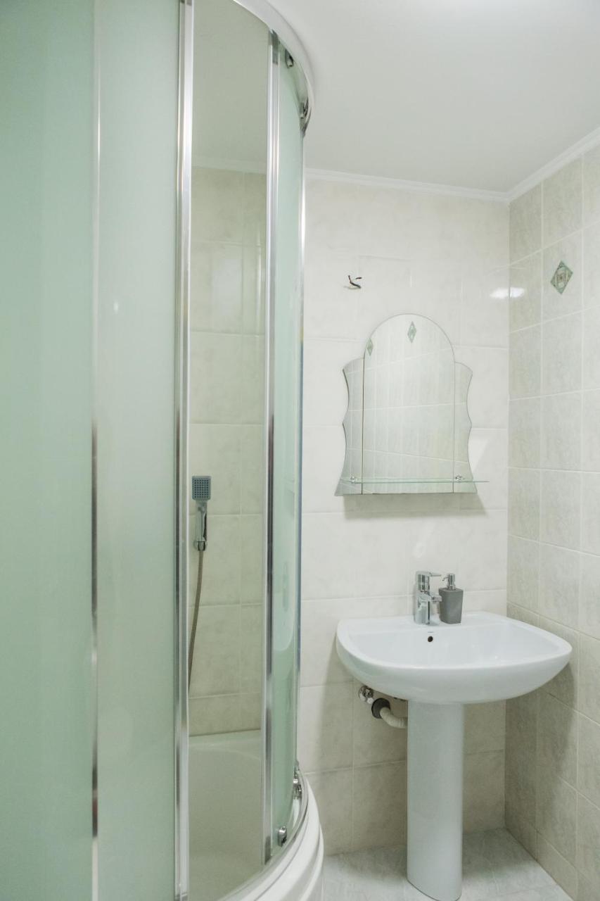 Sacvoyage Hotel Kiev Bagian luar foto